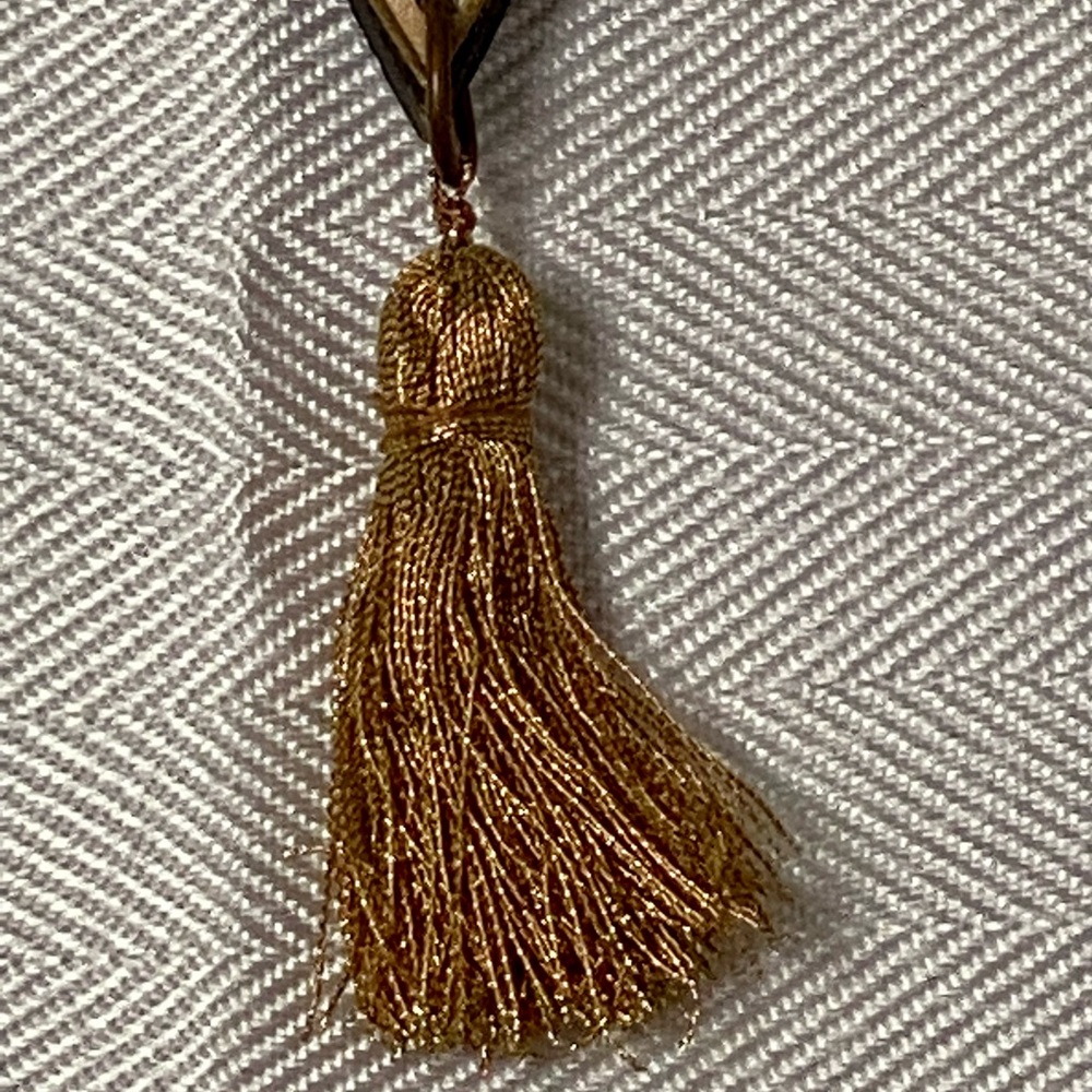 5/$20⭐️ornament - Picture 3 of 7